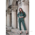 Jaqueta e calça verde militar para mulher
